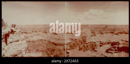 Der Grand Canyon von Arizona vom O'Neill Point, Mann mit Blick über den Canyon vom RIM., 'Detroit Photographic Co.', Copyright-Kaution-Nr. Verdeckt durch Mount., gelistet in Detroit, Katalog P (1906)., Detroit Publishing Co.-Nr. 015251., Urheberrechtshinterlegung. State Historical Society of Colorado, 1949, Canyons. , Usa, Arizona, Grand Canyon. Stockfoto