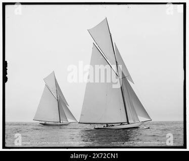 The Start, Reliance and Shamrock III, 20. August 1903, Detroit Publishing Co. No 021762., Geschenk; State Historical Society of Colorado; 1949, Reliance (Yacht), Shamrock III (Yacht), America's Cup Races. , Yachten. , Regattas. Stockfoto