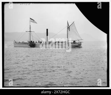 Str. Clermont, Titel aus Jacke, 'G 6534' auf negativ, Detroit Publishing Co.-Nr. 039208., Geschenk; State Historical Society of Colorado; 1949, Clermont (Steamboat : Replica), Hudson-Fulton Celebration, 1909. Marineparaden und Zeremonien. , Dampfboote. , Usa, New York (Bundesstaat), Hudson River. Stockfoto