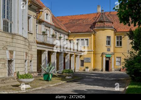 Barockschloss in Olesnica Mala Klein OLS ehemaliger Wohnsitz der Familie Jorck von Wartenburg und Kloster der Johanniter und der Templer Stockfoto