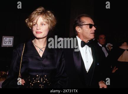 Jack Nicholson und Rebecca Broussard Oktober 1990 Credit: Ralph Dominguez/MediaPunch Stockfoto
