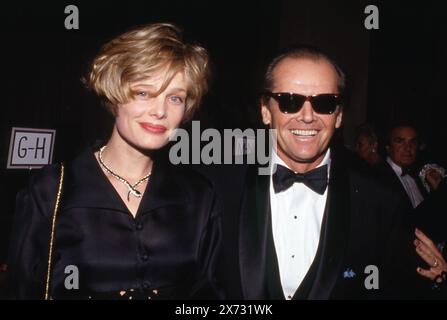 Jack Nicholson und Rebecca Broussard Oktober 1990 Credit: Ralph Dominguez/MediaPunch Stockfoto