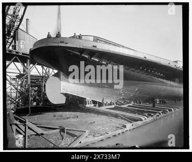 Steamer City of Cleveland, Titel von Jackett, Detroit Publishing Co.-Nr. 043382., Geschenk; State Historical Society of Colorado; 1949, City of Cleveland (Steamboat), Steamboats. , Bootsindustrie und Schiffbau. , Usa, Michigan, Wyandotte. Stockfoto