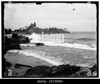 Light House Point, Marquette, mich. Titel aus Jacke., 'G 2213' auf negativ. Detroit Publishing Co.-Nr. 033749., Geschenk; State Historical Society of Colorado; 1949, Leuchttürme. , Capes (Küsten) , Usa, Michigan, Marquette. Stockfoto