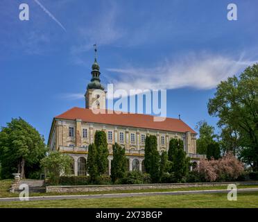 Barockschloss in Olesnica Mala Klein OLS ehemaliger Wohnsitz der Familie Jorck von Wartenburg und Kloster der Johanniter und der Templer Stockfoto