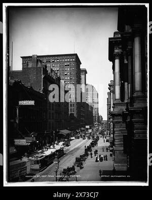 Randolph St., östlich von LaSalle St., Chicago, Sign in Foreground: Powers Theater / Staffel 1900-1901 öffnet 27. August., negativ und Transparenz sind nahe Varianten., Filmkopie negativ aus Glasnegativ., Detroit Publishing Co.-Nr. 12624., Geschenk; State Historical Society of Colorado; 1949, Streets. , Usa, Illinois, Chicago. Stockfoto