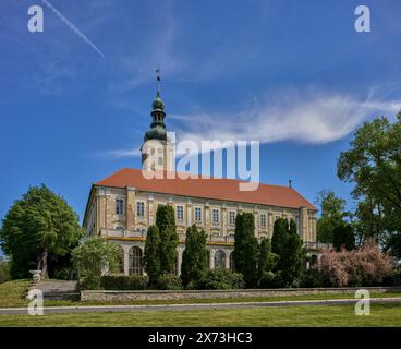 Barockschloss in Olesnica Mala Klein OLS ehemaliger Wohnsitz der Familie Jorck von Wartenburg und Kloster der Johanniter und der Templer Stockfoto