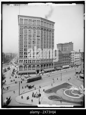 Campus Martius, Detroit, mir., Titel in Detroit, Katalog P (1906): Campus Martius und Rathaus, Detroit, mich., Videobilder sind nicht sequenziell; die tatsächliche Reihenfolge von links nach rechts ist 1A-09962, 09961, 09960., „G 3912 L“ und „G 3902 L“ auf linksem negativ; „g 3913 C“ und „G 3901 C“ auf Mittennegativ; „G 3914 R“ und „G 3900 R“ auf rechtem negativ, Detroit Publishing Co.-Nr. 015510., Geschenk; State Historical Society of Colorado; 1949, Plazas. , Kommerzielle Einrichtungen. , Stadthalle und Rathäuser. , Usa, Michigan, Detroit. Stockfoto