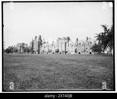 Trinity College, Hartford, CT., '2165 A' auf negativ, Detroit Publishing Co.-Nr. 018041., Geschenk; State Historical Society of Colorado; 1949, Trinity College (Hartford, Konn.), Gebäude. , Universitäten und Hochschulen. , Bildungseinrichtungen. , Usa, Connecticut, Hartford. Stockfoto
