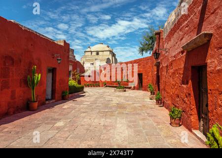 Kloster Santa Catalina. Religiöses Kolonialdenkmal mit mehr als vier Jahrhunderten alt. Arequipa Peru Stockfoto