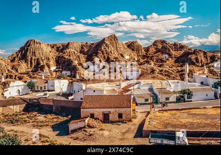 Höhlenhäuser von Guadix in der Nähe von Malaga, Spanien Stockfoto