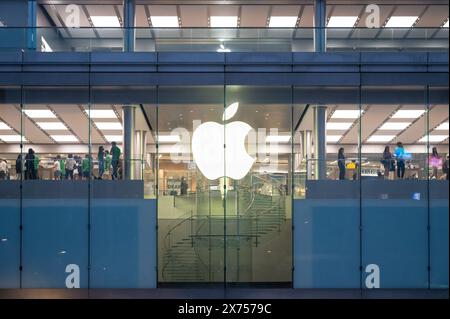 Hongkong, China. Mai 2024. Amerikanisches multinationales Technologieunternehmen Apple offizielles Geschäft in Hongkong. (Foto: Sebastian ng/SOPA Images/SIPA USA) Credit: SIPA USA/Alamy Live News Stockfoto