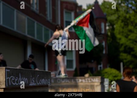 GWU, DC, USA - 28. April 2024 - Foto der Proteste über den Krieg in Gaza an der George Washington University in D.C. Stockfoto