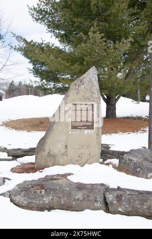 Gedenktafel zur Anerkennung des Beitrags von Noranda im French Fort Cove Park in Miramichi, New Brunswick, Kanada Stockfoto