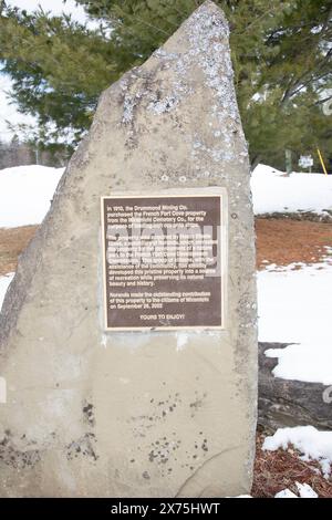 Gedenktafel zur Anerkennung des Beitrags von Noranda im French Fort Cove Park in Miramichi, New Brunswick, Kanada Stockfoto