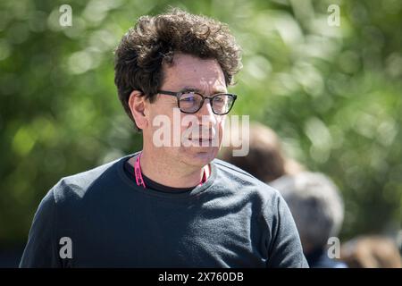 Imola, Italien. Mai 2024. Mattia Binotto, ehemaliger Teamchef der Scuderia Ferrari, ist im Fahrerlager des Großen Preises der Emilia Romagna in Imola zu sehen. Quelle: SOPA Images Limited/Alamy Live News Stockfoto