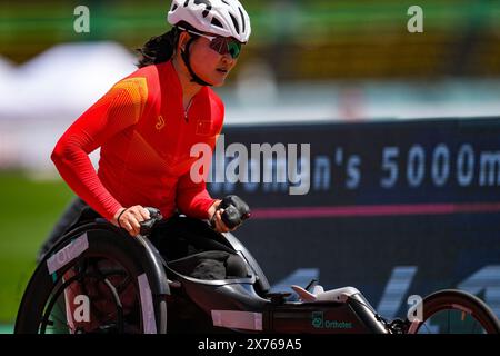 Kobe, Japan. Mai 2024. Tian Yajuan aus China reagiert auf das 5000 m T54-Finale der Frauen bei den Para Athletics Weltmeisterschaften, die am 18. Mai 2024 in Kobe, Japan, stattfanden. Quelle: Zhang Xiaoyu/Xinhua/Alamy Live News Stockfoto