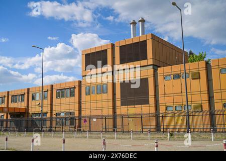 Ehemaliges Funktionsgebäude am Flughafen Tegel, Reinickendorf, Berlin, Deutschland *** ehemalige Funktionsgebäude am Flughafen Tegel, Reinickendorf, Berlin, Deutschland Stockfoto