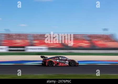 Misano Adriatico, Italie. Mai 2024. 88 FERRARI Lorenzo (ita), PATRESE Lorenzo (ita), MONCINI Leonardo (ita), Tresor Attempto Racing, Audi R8 LMS GT3 Evo 2, Action während der 3. Runde des GT World Challenge Sprint Cups 2024 auf dem Misano World Circuit Marco Simoncelli, vom 17. Bis 19. Mai 2024 in Misano Adriatico, Italien - Foto Damien Doumergue/DPPI Credit: DPPI Media/Alamy Live News Stockfoto