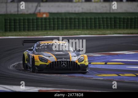 09 GOTZ Maximilian (ger), DROUET Thomas (fra), CHRISTODOULOU Adam (gbr), Boutsen VDS, Mercedes-AMG GT3 Evo, Action während der 3. Runde des GT World Challenge Sprint Cups 2024 auf dem Misano World Circuit Marco Simoncelli vom 17. bis 19. Mai 2024 in Misano Adriatico, Italien Stockfoto