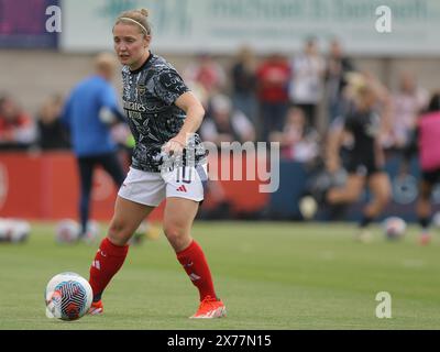 Borehamwood, Großbritannien. Mai 2024. Borehamwood, England, 18. Mai 2024: Kim Little (10 Arsenal) vor dem Spiel der Barclays FA Womens Super League zwischen Arsenal und Brighton und Hove Albion im Mangata Pay UK Stadium (Meadow Park) in Borehamwood, England. (Jay Patel/SPP) Credit: SPP Sport Press Photo. /Alamy Live News Stockfoto