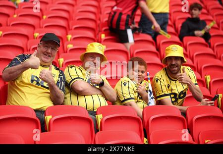 London, Großbritannien. Mai 2024. Oxford United Fans vor dem Bolton Wanderers FC gegen Oxford United FC SKY BET EFL League One Play-Off Finale im Wembley Stadium, London, England, Großbritannien am 18. Mai 2024 Credit: Every Second Media/Alamy Live News Stockfoto