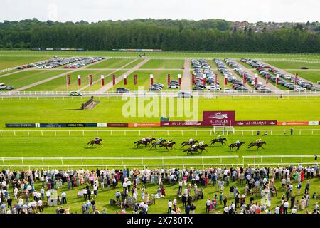 Newbury Racecourse, Großbritannien. Samstag, 18. Mai 2024. Lethal Levi und Clifford Lee gewinnen das HKJC World Pool Handicap für Trainer Karl Burke und Besitzer Made in Thailand. Credit JTW equine Images / Alamy Live News Stockfoto