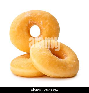 Vorderansicht der Zucker glasierten Zimt-Donuts im Stapel ist auf weißem Hintergrund mit Beschneidungspfad isoliert. Stockfoto