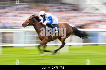 Newbury, Großbritannien, Samstag, 18. Mai 2024; Sonny Liston und Jockey Rossa Ryan gewinnen die OCS Handicap Stakes für Trainer Ralph Beckett und Besitzer Chelsea Thoroughbreds - The Big Bear. Credit JTW equine Images / Alamy. Stockfoto