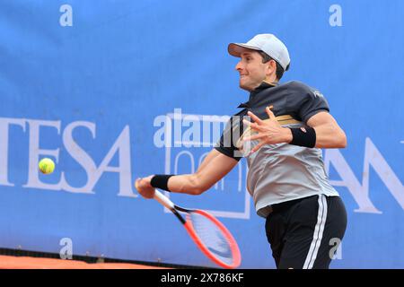 Turin, Italien. Mai 2024. Francesco Passaro (Italien) 2024 Piemonte Open Intesa San Paolo, internationales Tennisspiel in Turin, Italien, 18. Mai 2024 Credit: Independent Photo Agency/Alamy Live News Stockfoto