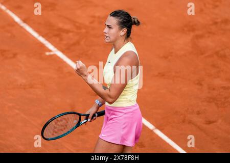 Rom, Italien. Mai 2024. Aryna Sabalenka feiert das Finale der Frauen-Singles zwischen IgA Swiatek und Aryna Sabalenka am Tag 13 der Internazionali BNL D’Italia 2024 im Foro Italico am 16. Mai 2024 in Rom. Quelle: Giuseppe Maffia/Alamy Live News Stockfoto