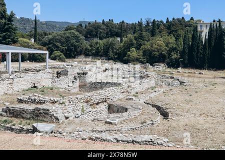 Die östlichen Bäder, eine römische Ruine in Nizza im Stadtteil Cimiez. Stockfoto