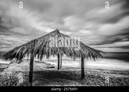 Die legendäre Surf Shack am Windansea Beach in La Jolla, Kalifornien, USA. Stockfoto