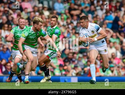 Leicester, Großbritannien. Mai 2024. Ollie HASSELL-COLLINS (Leicester Tigers) verteidigt den Angriff der Exeter Chiefs während des Gallagher Premiership Rugby-Spiels zwischen Leicester Tigers und Exeter Chiefs im Welford Road Stadium, Leicester, Vereinigtes Königreich am 18. Mai 2024. Foto: Mark Dunn. Nur redaktionelle Verwendung, Lizenz für kommerzielle Nutzung erforderlich. Keine Verwendung bei Wetten, Spielen oder Publikationen eines einzelnen Clubs/einer Liga/eines Spielers. Quelle: UK Sports Pics Ltd/Alamy Live News Stockfoto