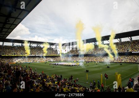 Nashville, Tennessee, USA. Mai 2024. PREGAME Feuerwerk vor einem MLS-Fußballspiel zwischen Atlanta United FC und Nashville FC. (Kreditbild: © Camden Hall/ZUMA Press Wire) NUR REDAKTIONELLE VERWENDUNG! Nicht für kommerzielle ZWECKE! Stockfoto