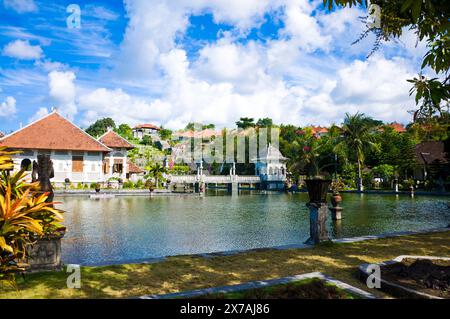 Wasserpalast Taman Ujung auf Bali Island, Indonesien. Stockfoto