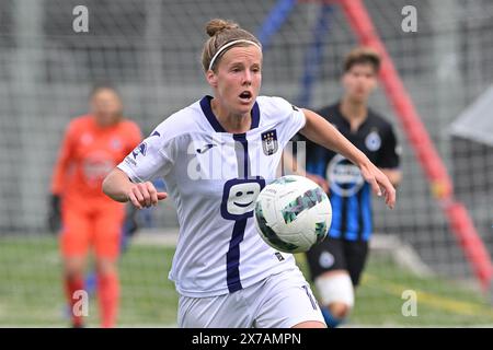 Aalter, Belgien. Mai 2024. Laura Deloose (14) von Anderlecht, dargestellt während eines Frauenfußballspiels zwischen Club Brugge Dames YLA und RSC Anderlecht am 9. Spieltag in Play-off 1 der Saison 2023 - 2024 der Belgischen Lotto Womens Super League, am Samstag, 18. Mai 2024 in Aalter, BELGIEN. Quelle: Sportpix/Alamy Live News Stockfoto