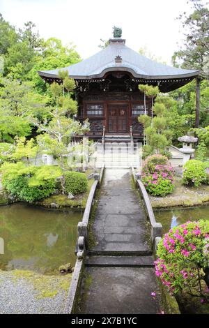 Benten-Do und japanischer Garten im Seiryoji-Tempel, Kyoto, Japan Stockfoto