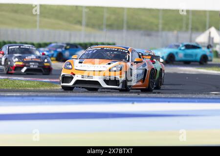 92 MALOY Nicholas (usa), HEYERDAHL Emil (NOR), Wimmer Werk Motorsport, Porsche 718 Cayman GT4 RS CS, Action während der 2. Runde der GT4 European Series 2024 powered by Rafa Racing Club auf dem Misano World Circuit Marco Simoncelli, vom 17. Bis 19. Mai 2024 in Misano Adriatico, Italien Stockfoto