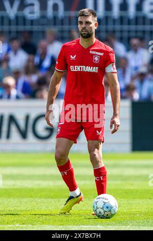 Zwolle, Niederlande. Mai 2024. ZWOLLE, NIEDERLANDE - 19. MAI: Robin Propper vom FC Twente dribbelt mit dem Ball während des niederländischen Eredivisie-Spiels zwischen PEC Zwolle und FC Twente im MAC3PARK stadion am 19. Mai 2024 in Zwolle, Niederlande. (Foto von Andre Weening/Orange Pictures) Credit: Orange Pics BV/Alamy Live News Stockfoto