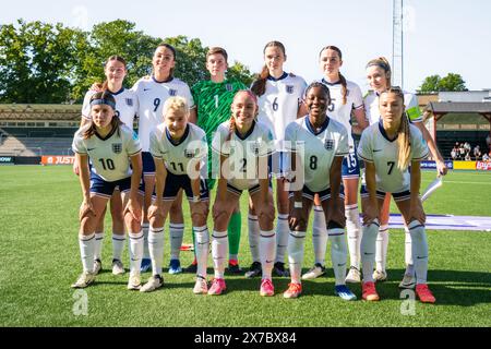 Malmö, Schweden. Mai 2024. Das Startelf von England für das Finale der UEFA-U17-EUROPAMEISTERSCHAFT der Frauen zwischen England und Spanien bei Malmö Idrottsplats in Malmö. (Foto: Gonzales Photo/Alamy Live News Stockfoto