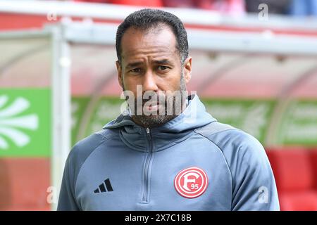 Fußball 2. Bundesliga 34. Spieltag Fortuna Düsseldorf - 1. FC Magdeburg am 19.05.2024 in der Merkur Spiel-Arena in Düsseldorf Daniel Thioune ( Trainer / Cheftrainer Düsseldorf ) DFL-Vorschriften verbieten jede Verwendung von Fotografien als Bildsequenzen und/oder Quasi-Video. Foto: Revierfoto Stockfoto