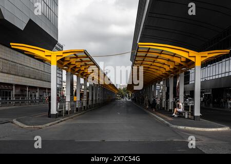 Der zentrale Busbahnhof in Warschau Stockfoto