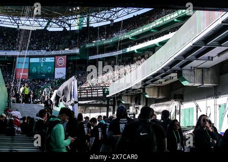 Lissabon, Portugal. Mai 2024. Lisboa, 18/05/2024 - Hoje a equipa do Sporting Clube de Portugal, recebeu a equipa do Chaves na 34ª Jornada do Campeonato Nacional da Liga Portugal Betclic no Estádio José Alvalade em Lisboa. Ambientes Adeptos ;&133;(1áriário Vasa/Global Imagens) Credit: Atlantico Press/Alamy Live News Stockfoto