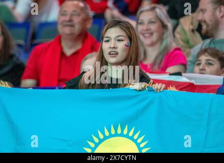 Ostrava, Tschechische Republik. Mai 2024. Fan von Kasachstan beim Spiel der Gruppe B der IIHF-Weltmeisterschaft 2024 USA gegen Kasachstan in Ostrava, Tschechien, 19. Mai 2024. Quelle: Vladimir Prycek/CTK Photo/Alamy Live News Stockfoto