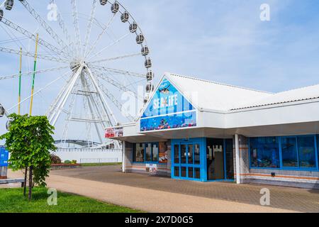 Great Yarmouth, England – 17. Mai 2024: Seitenansicht des Eingangs des Sea Life Centre in Great Yarmouth, Großbritannien Stockfoto