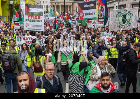 London, Großbritannien. Mai 2024. Zehntausende pro-palästinensische Demonstranten nehmen an einer nationalen Demonstration zum 76. Jahrestag der Nakba Teil. Der Nakba-Tag am 15. Mai erinnert an die Massenvertreibung und Enteignung einer Mehrheit des palästinensischen Volkes und die Zerstörung der palästinensischen Gesellschaft im Jahr 1948. Quelle: Mark Kerrison/Alamy Live News Stockfoto