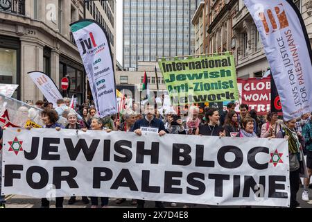 London, Großbritannien. Mai 2024. Der jüdische Block für Palästina bereitet sich auf die Teilnahme an der nationalen Demonstration zum 76. Jahrestag der Nakba vor. Der Nakba-Tag am 15. Mai erinnert an die Massenvertreibung und Enteignung einer Mehrheit des palästinensischen Volkes und die Zerstörung der palästinensischen Gesellschaft im Jahr 1948. Quelle: Mark Kerrison/Alamy Live News Stockfoto