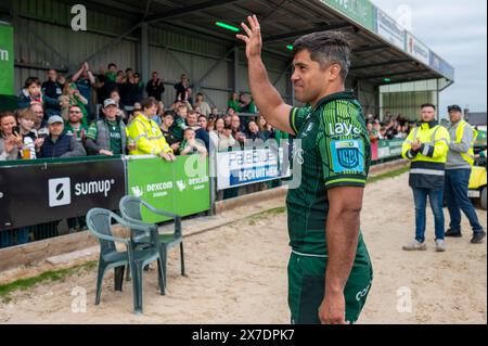 Galway, Irland. Mai 2024. Jarrad Butler von Connacht verabschiedet sich emotional von seinen Fans nach dem Spiel der United Rugby Championship Runde 17 zwischen Connacht Rugby und DHL Stormers im Dexcom Stadium in Galway, Irland am 18. Mai 2024 (Foto: Andrew SURMA/ Credit: SIPA USA/Alamy Live News) Stockfoto
