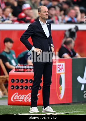 LEVERKUSEN - FC Augsburg Trainer Jess Thorup beim Bundesliga-Spiel zwischen Bayer 04 Leverkusen und FC Augsburg am 18. Mai 2024 in der DE Bay Arena in Leverkusen. ANP | Hollandse Hoogte | GERRIT VAN COLOGNE Stockfoto